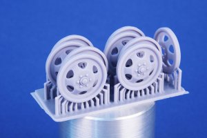 画像3: CMK[CMKP35048]1/35 ラウペンシュレッパー Ost RSO転輪 (9個入) (ミニアート用) (3)