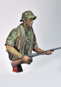 画像2: コンフリクト・ミニチュアズ[CM-B03]1/16バスト 現用 アメリカ陸軍 特殊長距離偵察パトロール(LRRP)の兵士 ベトナム戦争 (2)