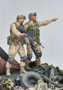 画像2: コンフリクト・ミニチュアズ[CM-C03]1/35 現用 アメリカ タスク・フォース・レンジャーセット ソマリア1993(2体入) (2)