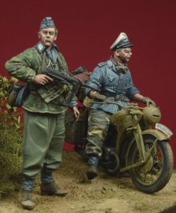 画像3: D-Day miniature studio[DD35084]1/35 WWII独 ヘルマンゲーリング師団 兵士セット(2体セット) (3)