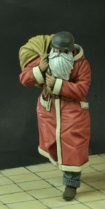 画像2: D-Day miniature studio[DD35099]1/35 戦時下のサンタクロース(ロンドン/ベルリン) (2)