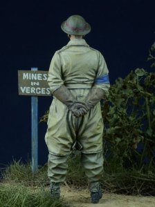 画像4: D-Day miniature studio[DD35011］ 1/35 WWII 英 憲兵 1943-45 (4)