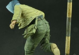 画像4: D-Day miniature studio[DD35096]1/35 現代の戦場カメラマン「アンドレア」 (4)