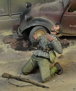 画像1: D-Day miniature studio[DD35177]1/35 WWII 露/ソ 撃たれたソ連歩兵 ベルリン1945 (1)
