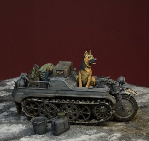 画像2: D-Day miniature studio[DD35197]1/35 WWII ドイツ空軍ケッテンクラート用アクセサリーセット(番犬付) (2)