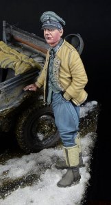 画像2: D-Day miniature studio[DD35292]1/35 WWII ドイツ 武装SS LSSAH フリッツ・ヴィット ハリコフ1943年 (2)
