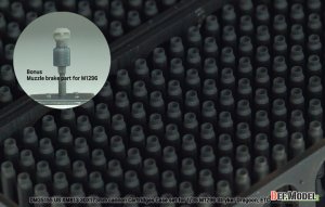 画像3: DEF.MODEL[DM35155]1/35 現用 アメリカ XM813ブッシュマスターII 30mm機関砲30x173mm弾 空薬莢セット マズルブレーキ付(400個入) (3)