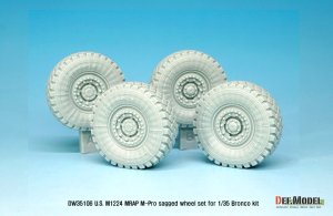 画像7: DEF.MODEL[DW35106]1/35 米 M1224 マックスプロ 自重変形タイヤ(ブロンコ用) (7)