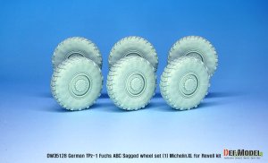 画像4: DEF.MODEL[DW35128]1/35 現用 ドイツ連邦軍TPz-1フックス装甲車用自重変形タイヤセット1フランス製仕様(レベル用) (4)