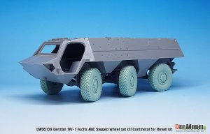 画像5: DEF.MODEL[DW35129]1/35 現用 ドイツ連邦軍TPz-1フックス装甲車用自重変形タイヤセット2ドイツ製仕様(レベル用) (5)