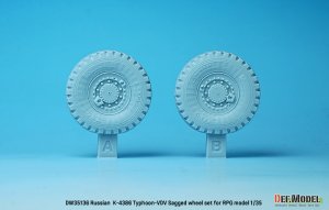 画像2: DEF.MODEL[DW35136]1/35 現用 ロシアK-4386タイフーンVDV装輪装甲車用自重変形ホイールセット(RPGモデル用) (2)