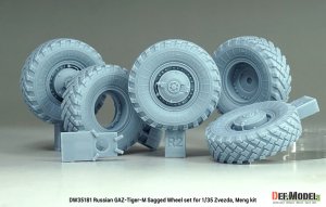 画像2: DEF.MODEL[DW35181]1/35 現用 露/ソ GAZ-233114ティーグルM高機動車 自重変形タイヤセット(ズベズダ/モンモデル用) (2)