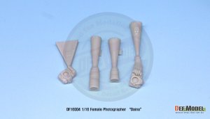 画像4: DEF.MODEL[DF16004]1/16 現用 女性報道写真家「ダイアナ」 (4)