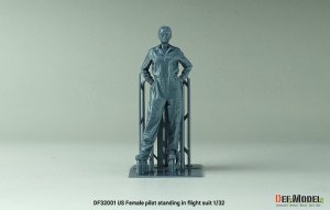 画像2: DEF.MODEL[DF32001]1/32 現用 アメリカ フライトスーツ着用の女性パイロット (2)
