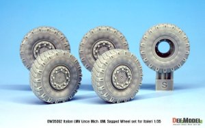画像3: DEF.MODEL[DW35092]1/35 現用伊 軽装輪装甲車 リンチェ 自重変形タイヤ(イタレリ用) (3)