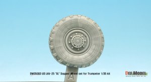 画像10: DEF.MODEL[DW35093]1/35 現用米 LAV-25 "XL" 自重変形タイヤセット(トラペ用) (10)