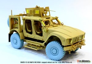 画像4: DEF.MODEL[DW35113]1/35 現用 米 アメリカ陸軍M1240A1 M-ATV自重変形タイヤセット (RFM用) (4)