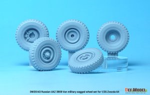 画像3: DEF.MODEL[DW35143]1/35 現用 ソ/露 ロシア連邦軍UAZ3909軍用バン用自重変形軍用タイヤセット(ズべズダ用) (3)