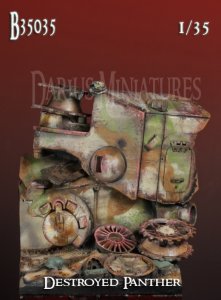 画像1: Darius Miniatures[DM35035]1/35 ダイオラマベース35 60x60mm WWII ドイツ スクラップヤード(パンサー/IV号戦車など) (1)