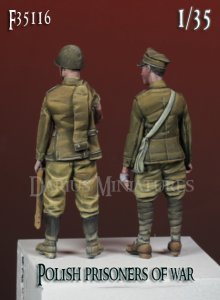 画像2: Darius Miniatures[DMF35116]1/35 WWII ポーランド 捕虜の兵士たち 1939年9月戦役(2体入) (2)