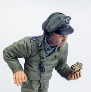 画像3: ダス・ヴェルク[USCDWF014]1/16 ドイツ軍 III号突撃砲クルーと 歩兵 (3体セット) (3)