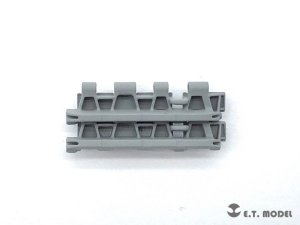 画像2: E.T.MODEL[P35-004]1/35 WWII ドイツタイガーI型 初期型可動履帯(3D) (2)