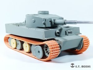 画像9: E.T.MODEL[P35-005]1/35 WWIIドイツタイガーI型 極初期型ミラータイプ(3D) (9)