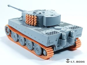 画像7: E.T.MODEL[P35-006]1/35 WWII ドイツタイガーI 鉄道輸送用可動履帯(3D) (7)