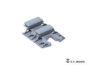 画像6: E.T.MODEL[P35-062]1/35 WWII ドイツ Sd.Kfz.9 18トン重ハーフトラック FAMO(ファモ)用自重変形タイヤ&可動式履帯セット(タミヤ用) (6)