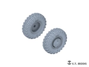 画像2: E.T.MODEL[P35-128]1/35 現用 ロシア/ソビエト BTR-70装甲兵員輸送車用 自重変形タイヤセット(トランペッター用) (2)