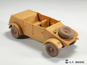 画像9: E.T.MODEL[P35-139]1/35 WWII ドイツ キューベルワーゲン82型用自重変形タイヤ バルーンタイプ(タミヤ用) (9)