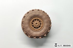 画像10: E.T.MODEL[P35-167]1/35 現用 フランス AMX-10RCR対戦車装輪戦闘車 自重変形タイヤセット(タイガーモデル4602/4665用) (10)