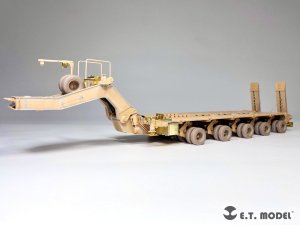 画像5: E.T.MODEL[P35-171]1/35 現用 アメリカ M1000重装備運搬車 自重変形タイヤセット(ホビーボス用) (5)