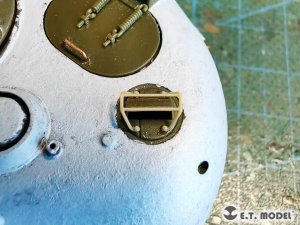 画像12: E.T.MODEL[P35-260]1/35 WWII アメリカ M4シャーマン用ライト/ライトガードセット (12)