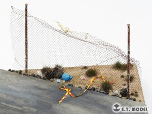 画像4: E.T.MODEL[T-155]1/35 汎用 金網フェンス エッチング (4)