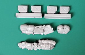 画像2: EUREKA XXL[ER-3569]1/35 WWII アメリカ駆逐戦車 M18ヘルキャット用積荷セット(タミヤ用) (2)