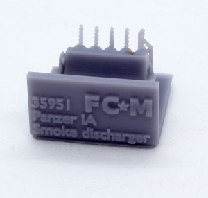画像3: FC★MODEL[FC35951]1/35 I号戦車A型用スモークキャンドルランチャーセット (3)