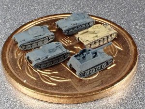 画像4: Fire Starter[FS-G37]1/700　ドイツ軍　II号戦車セット (4)
