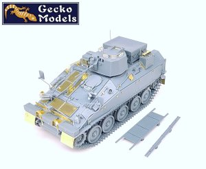 画像4: ゲッコー・モデル[GEC35GM0057]1/35 英軍 FV103 スパルタン APC w/ODIN砲塔 (4)