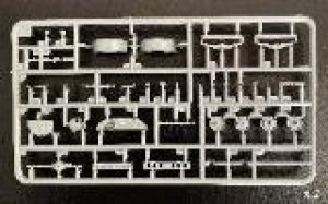 画像14: ゲッコー・モデル[GEC35GM0113]1/35 サイゴン ランブロ550 シャトル三輪自動車w/休憩中の運転手1960〜70年代（2両セット、フィギュア1体） (14)