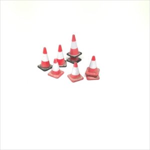 画像3: HDMODELS[HDM35045]1/35　 big road cones (4pcs) & little road cones (4pcs) (3)