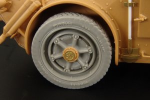 画像2: Hauler[HLU35046]1/35WWII伊 アウトブリンダ AB41/43ホイールセット(イタレリ用) (2)