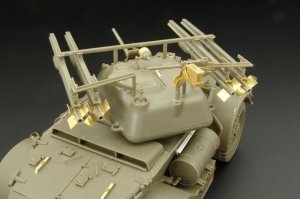 画像3: Hauler[HLU35056]1/35WWII英 スタッグハウンドMk.I 60ポンドロケット付きエッチングセット(ブロンコ用) (3)