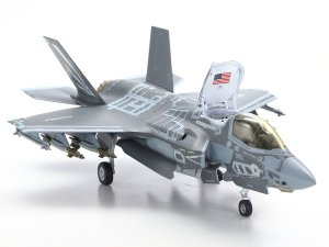 画像2: イタレリ[IT1425] 1/72 F-35B ライトニングII (2)