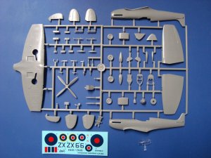 画像2: KPモデル[KPMCLK004]1/72　スピットファイアＭｋ．ＩＸｃ「エウゲニウシュ・ホルバチェ (2)