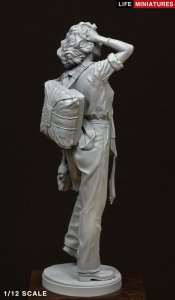 画像15: ライフミニチュア[LM-12002]1/12 WWII イギリス空軍ATA(航空輸送予備部隊)女性パイロット アッタガールズ 250個限定モデル (15)