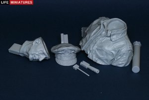 画像6: ライフミニチュア[LM-B007] 1/10 連合軍司令官 ダグラス・マッカーサー元帥 (6)