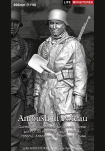 画像1: ライフミニチュア[LM-20005]1/10(180mm) WWII ドイツ ポトー迎撃戦 ハンセン戦闘団の降下猟兵弾薬手 アルデンヌ1944年12月18日(100個限定) (1)