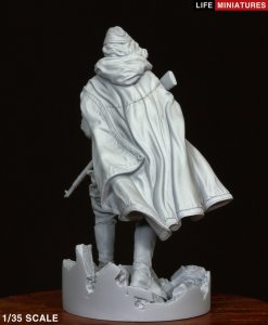 画像5: ライフミニチュア[LM-35002]1/35 WWII 露/ソ ソビエト赤軍女性スナイパー 全身像 (5)