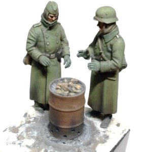 画像3: Work Shop Shin[M-20207]1/35 ドラム缶ストーブ&薪セット (3)